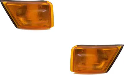 Zdjęcie produktu dla Reflektor kierunkowskazu pasujący do Iveco Daily II, produkcja od 05/1999 do 05/2006, przód, zestaw, lewa strona, numery części: 500320426, 500320425, marka: Johns