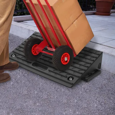 Produktbild von YZNAHRE 2 Stück Bordsteinrampe Gummi 10cm Hoch Tragbare Türschwellenrampe Rampe Türschwelle mit Erweiterungsbolzen Rollstuhl Rampe bis 2000KG, für Auto, Rollstuhl, Motorrad