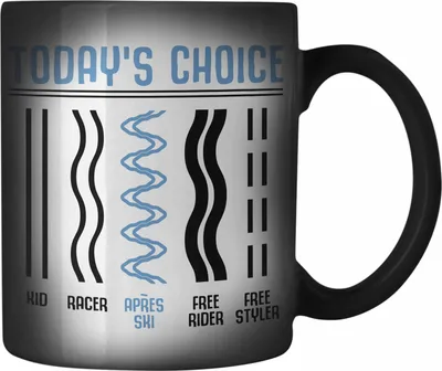 Produktbild von Trendation - Apres Ski Farbwechsel Zauber-Tasse Geschenk Grafik Geschenkidee Skifahrer Geschenk Winter Berge (Schwarz)