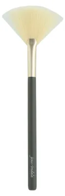 Productafbeelding van Jane Iredale - Borstels & Gereedschap - Blush Brush - Witte waaierborstel