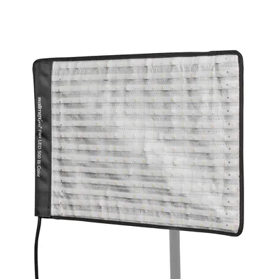 Produktbild von Walimex pro Flex LED 500 Bi Color Leuchtmatte, 50 W Flächenleuchte, flexible Studioleuchte dimmbar, spritzwassergeschützte Videoleuchte mit Display und Akku-Steckplatz
