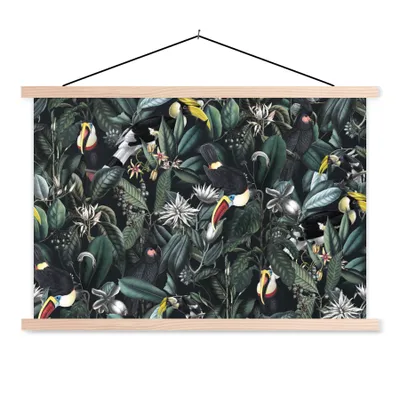 Produktbild von MuchoWow® Textilposter Blumen - Tukan - Blätter 120x80 cm mit holzfarbenen Rahmen - Aufhängeset