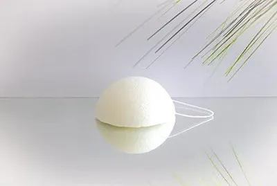 Produktbild von Reiner Konjac-Schwamm für alle Hauttypen im 3er-Pack