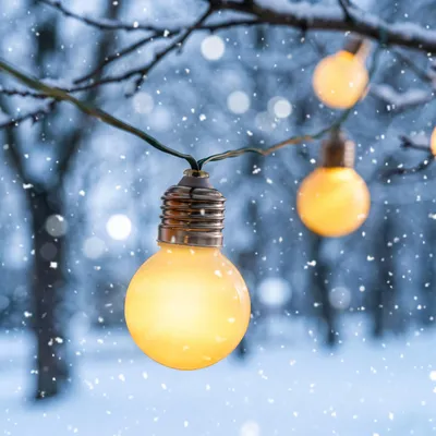Produktbild von esotec Solar Glühbirnen-Lichterkette Shining Bulbs Kugel Kugelleuchten 102180, KI-generiertes Bild