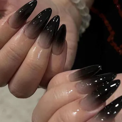 Produktbild von Künstliche Nägel Halloween Mandel Lang Gradient Schwarz French Tip 24 Stück
