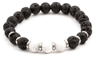 Immagine prodotto di Bracciale di perline in pietra lavica e howlite MINK52, 17 cm