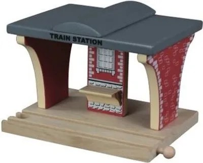 Produktbild von Maxim Holzeisenbahn Bahnhof Spielzeug 17x11x14 cm, für Kinder ab 3 Jahren