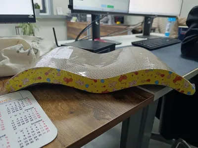 Zdjęcie produktu dla Drapak dla kota kartonowy duży poziomy legowisko leżak fala 42x21x6 cm ochrona mebli drapak tekturowy