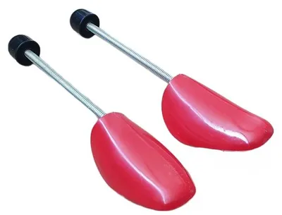 Produktbild von Damen Schuhspanner aus robustem Kunststoff mit Metallfeder für optimale Formerhaltung