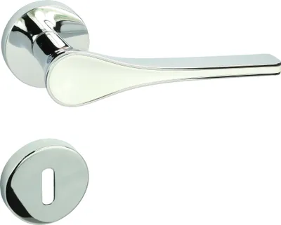 Produktbild von DOMINO Türgriff Drückergarnitur BB-Buntbart Set | Rund-Rosette | Türklinke für Bürotür, Kellertür & Innentür | Türbeschläge aus Znal | Chrom/Weiß Türdrückergarnitur | POLARIS-R M6/WEIß