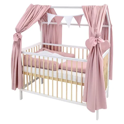 Produktbild von Baby-Delux Hausbett Kinderbett Gitterbett Weiß Natur 60x120 Beißschienen Schutzgitter Matratze Bett Set Waffelpique Musselin Rosa Musselin Himmel