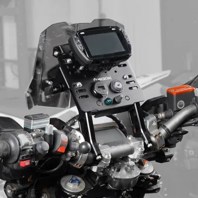 Zdjęcie produktu dla Uchwyt GPS do motocykli enduro i trailowych - aluminium - uniwersalny, pasujący do większości kierownic