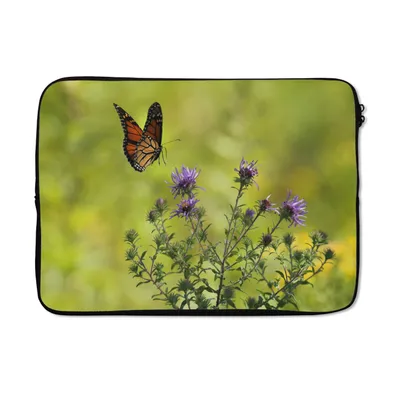 Produktbild von MuchoWow® Laptop Hülle 14 ZollBlumen - Schmetterling - Strauch Laptoptasche - Laptoptasche - Stoßsicher - Schutzhaube