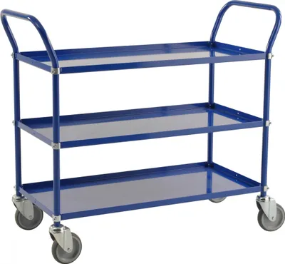 Produktbild von Kongamek Etagenwagen mit 3 Böden 900x540mm pulverbeschichtet in blau mit 24mm Rand und Bremse