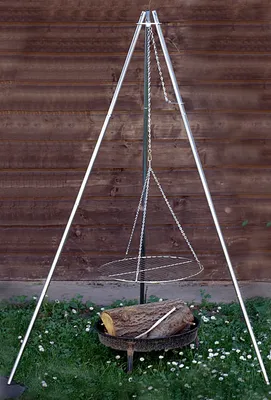 Produktbild von Coghlans Dreibein-Grill