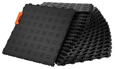 Zdjęcie produktu dla Płytki podłogowe do garażu, 305 x 305 x 13,4 mm, zestaw 25 sztuk - Podłoga przemysłowa z antypoślizgową dwustronną strukturą - Idealne do garaży, piwnic i warsztatów naprawczych - Czarne