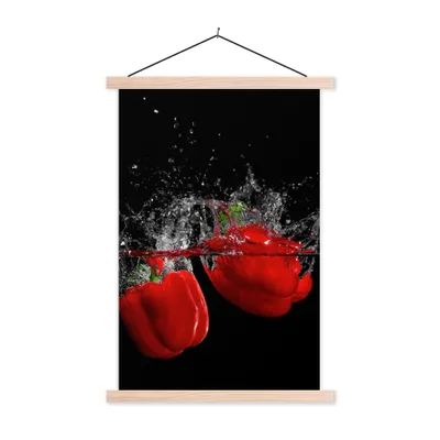 Produktbild von MuchoWow® Textilposter Paprika - Gemüse - Stilleben - Wasser - Rot 60x90 cm mit holzfarbenen Rahmen - Textil