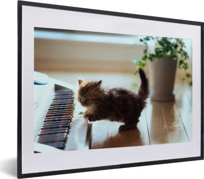 Produktbild von MuchoWow® MuchoWow® Gerahmtes Poster Katze - Tier - Kätzchen 40x30 cm - Poster mit zchwarzem Bilderrahmen - Bilderrahmen - Poster im Rahmen