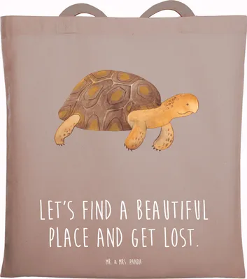 Produktbild von Mr. & Mrs. Panda Schultasche Schildkröte Marschieren - Braun Pastell - Geschenk, Tote Bag, Jutebeutel, Meer, Tasche, Motivation, Abenteuer, Schildkröten, Lieblingsmensch