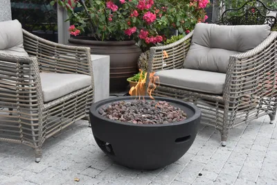 Produktbild von Elementi Gasfeuerstelle "Jefferson" in Beton-Optik schwarz 68 x 68 x 35 cm (L x B x H)