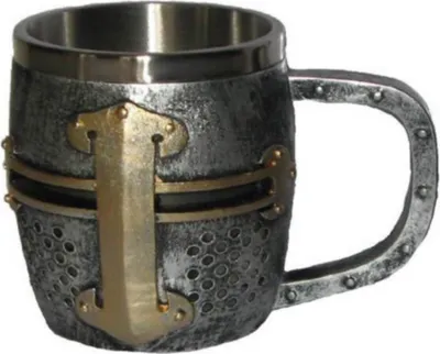 Produktbild von Krug mittelalterlicher Ritterhelm