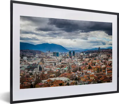 Produktbild von MuchoWow® MuchoWow® Gerahmtes Poster Wolkendecke über Sarajevo Bosnien und Herzegowina 40x30 cm - Poster mit zchwarzem Bilderrahmen - Bilderrahmen - Poster im Rahmen