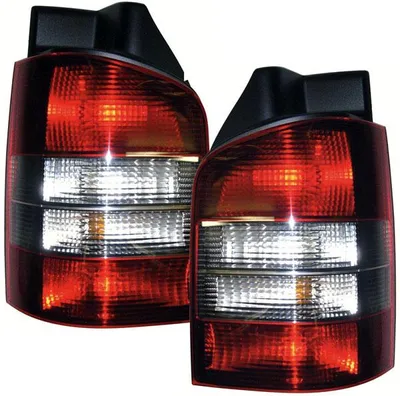 Obrázok produktu pre Zadné svetlo pre model VW T5 (autobus/dodávka) v červeno-čiernej farbe, vhodné pre modely z rokov 2003-2009