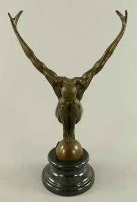 Obrázok produktu pre Casa Padrino luxusná bronzová socha skokanská veža bronzová / čierna 18 x 10 x v. 29 cm - Bronzová postava s mramorovým podstavcom - Dekoratívne doplnky