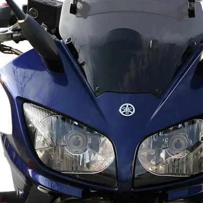 Image de MRA Variotouring VT Pare-brise avec spoiler - Yamaha FZS1000 Fazer