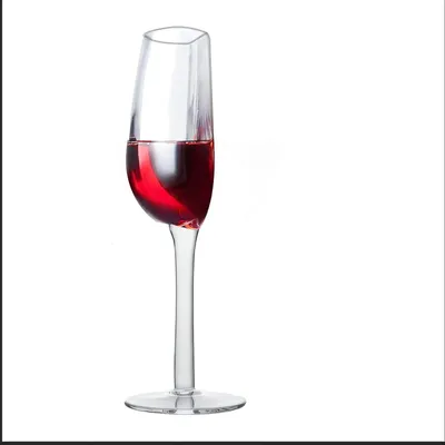 Produktbild von Gehalveerte Weingläser - Lustiger Champagnerbecher - 140 ml - Transparentes Glas