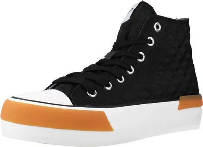 Produktbild von Mustang Sneakers 10225-367723 in Black color size 37