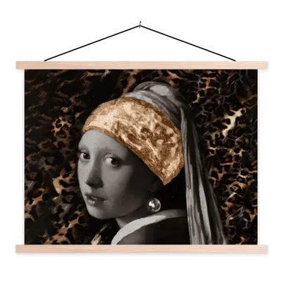 Produktbild von MuchoWow® Textilposter Mädchen mit Perlenohrring - Gemälde - Pantherdruck 40x30 cm mit holzfarbenen Rahmen - Bilder
