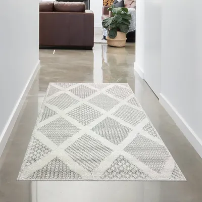 Immagine prodotto di Tappeto per il soggiorno e la camera da letto con vari motivi a rombi in grigio crema Dimensioni - 80 x 150 cm