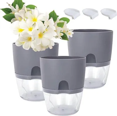 Immagine prodotto di Vaso per erbe aromatiche in plastica con sistema di auto-irrigazione e serbatoio d'acqua