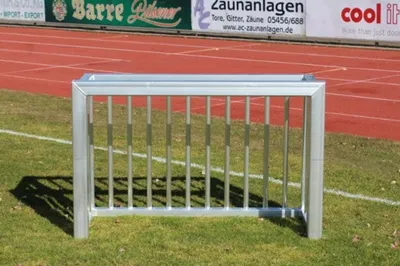 Produktbild von Aluminium Minitor - vollverschweißt mit geschlossenem Hinterbau - unzerstörbar 1.2 x 0.8m
