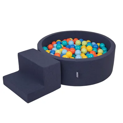 Obrázok produktu pre KiddyMoon Mäkké penové ihrisko pre deti s guľatým loptičkovým ihriskom (200 ∅ 7 cm) s mäkkými prekážkami a loptičkovým bazénom,  vyrobené v EÚ, Tmavomodrá:Svetlo zelená/Orange/Tyrkysová/M