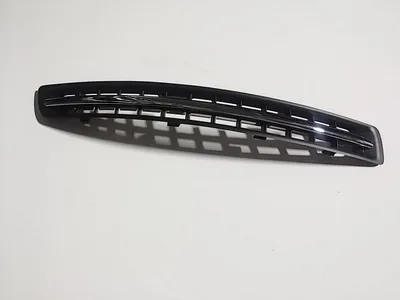 Image de VOLVO XC90 Grille de calandre avant droite chromée Pare-chocs OE