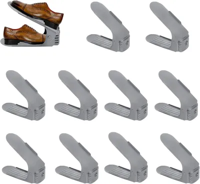 Produktbild von 10 einstellbare, rutschfeste Schuhhalter mit 3 Höhenstufen aus PP, doppellagiges Schuhregal-Set zur platzsparenden Schuhaufbewahrung in Grau