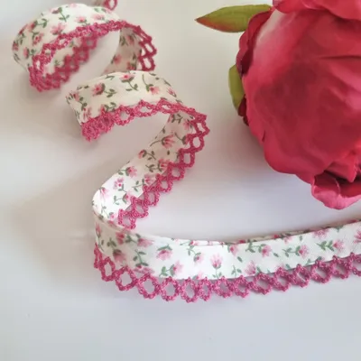 Produktbild von Designer Popeline Schrägband Blümchen Mit Spitze Baumwolle   Holland (Dunkel Rosa)…