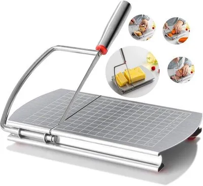 Productafbeelding van Multifunctionele roestvrijstalen kaasplank met snijfunctie - Met snijplank + Geschikt voor kaas, boter, vleeswaren en fruit - Keukengadget / Kaassnijder / Snijplank voor levensmiddelen - Ideaal voor koken, feestjes, buffetten en praktische oplossingen voor de keuken