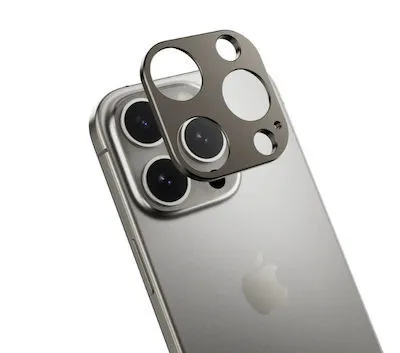 Immagine prodotto di SwitchEasy LenShield Protezione dell'obiettivo della fotocamera in alluminio per iPhone 16 Pro / 16 Pro Max Titanio