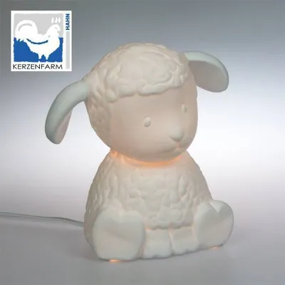 Produktbild von Tischlampe, Leuchte SHEEP SCHAF H. 19cm weiß aus Porzellan Kerzenfarm Hahn