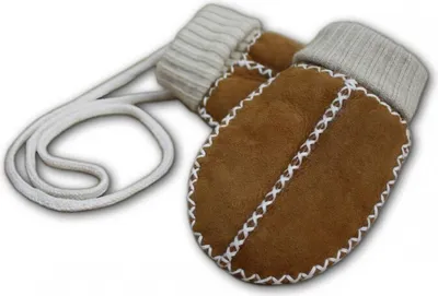 Produktbild von Heitmann Felle Paar Baby-Lammfellfäustel, Farbe Camel mit Strickbündchen 931CA