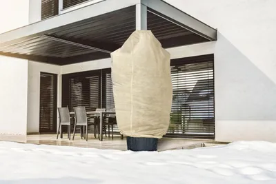Produktbild von Windhager Vlieshaube Super-Protect XXL 2 x 2,4 m, beige