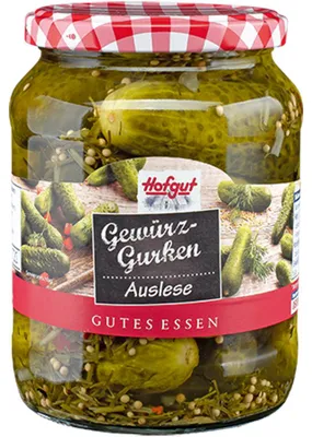 Obrázek produktu pro Výběr okurek Hofgut s čerstvými bylinkami a cibulí 720ml