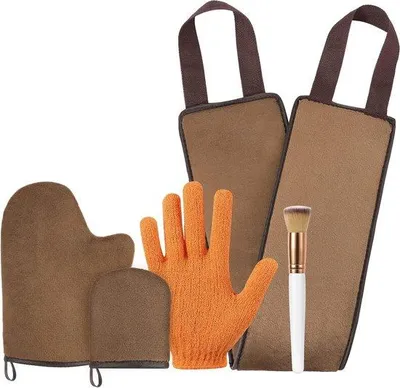 Produktbild von Famanu Selbstbräunungshandschuhe Set mit Pinsel - 5-in-1 Anwendung