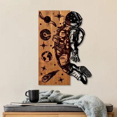 Produktbild von Wallity, Cosmic, Dekoratives Wandaccessoire aus Holz, Nussbaum, 50 % HOLZ / 50 % METALL, 42 x 3 x 58 cm