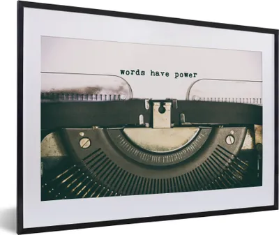 Produktbild von MuchoWow® MuchoWow® Gerahmtes Poster Schreibmaschine - Vintage - Zitate 60x40 cm - Poster mit zchwarzem Bilderrahmen - Schlafzimmer - Plakat in Rahmen - Drucken