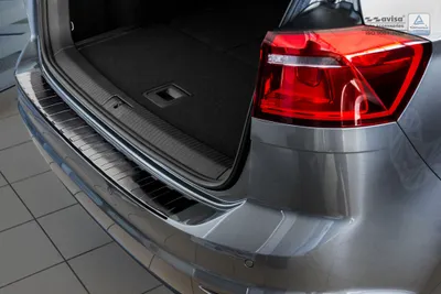 Zdjęcie produktu dla Nakładka na zderzak tylny do Volkswagen Golf Sportsvan (Czarna)