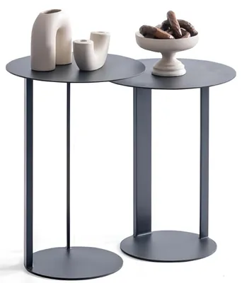 Produktbild von Moderne Beistelltische mit  Metallbeinen und runden Platten